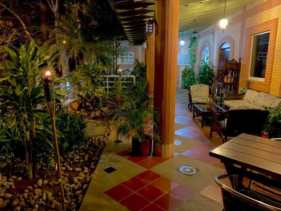 Buenavista Inn Maiquetia Bagian luar foto